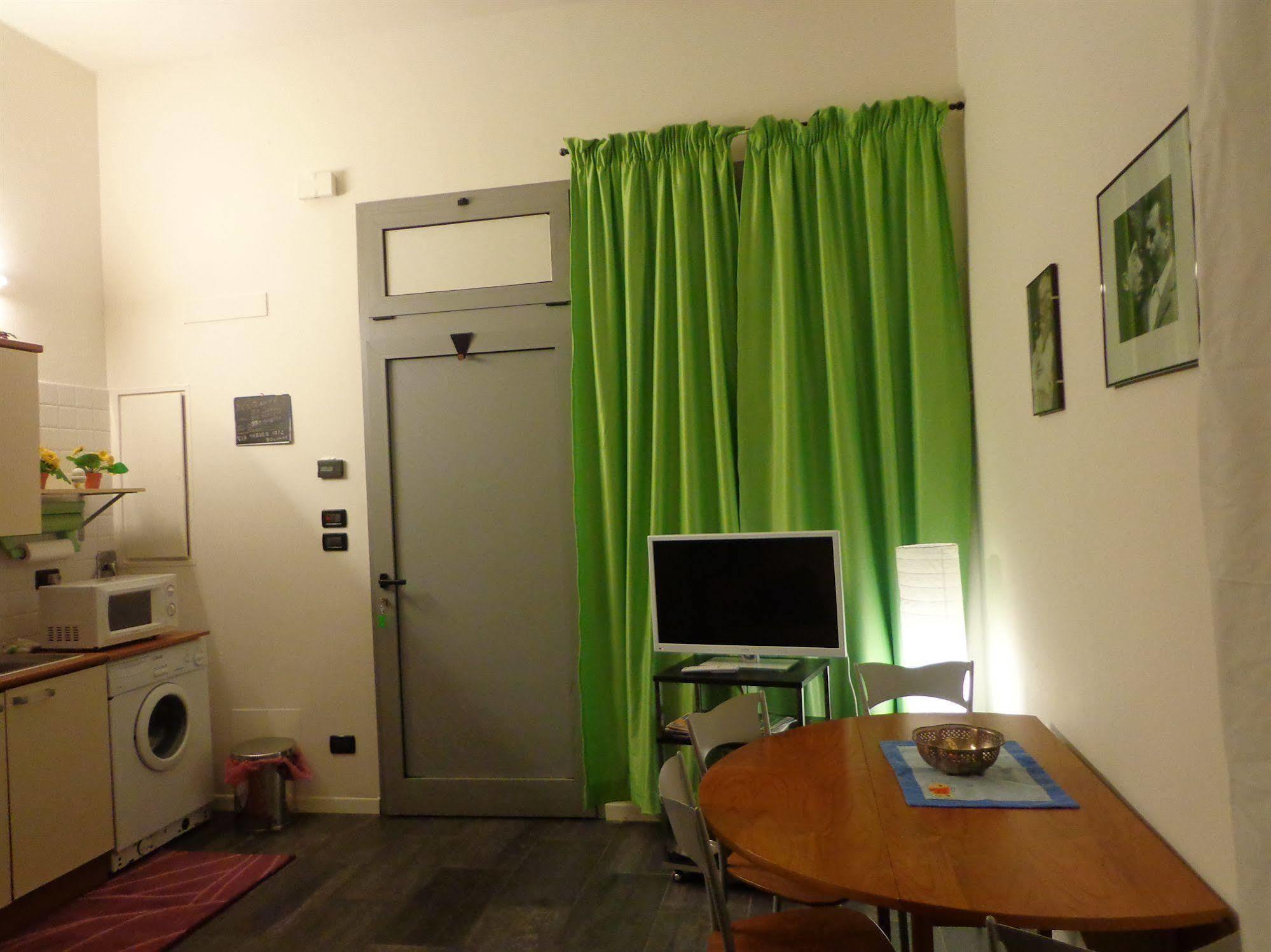 Casa Lory Apartment Bologna Bagian luar foto