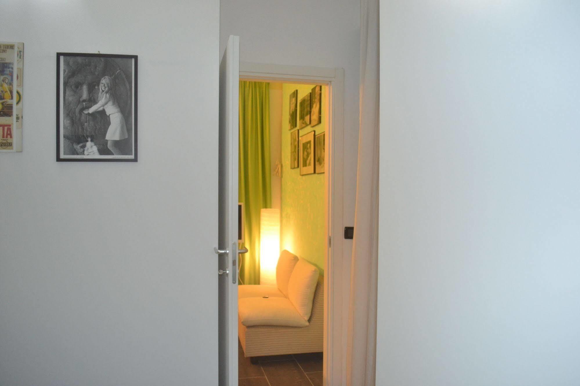 Casa Lory Apartment Bologna Bagian luar foto
