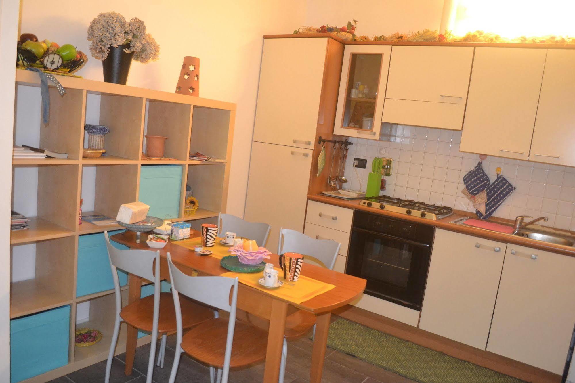 Casa Lory Apartment Bologna Bagian luar foto